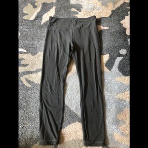 Athleta Salutation 7/8 High Rise Leggings